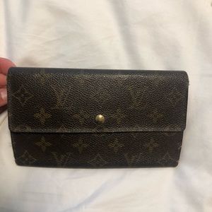 Monogram wallet